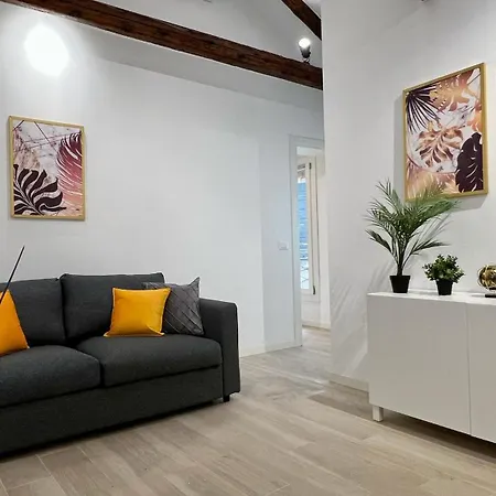 Relax Terrace, Historical Center