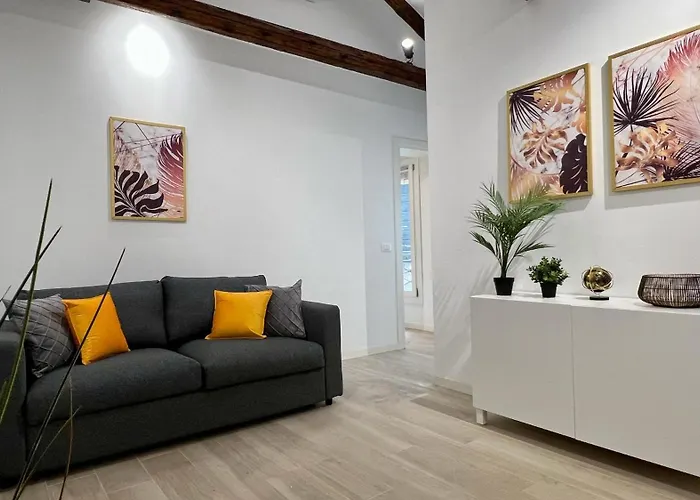 Relax Terrace, Historical Center